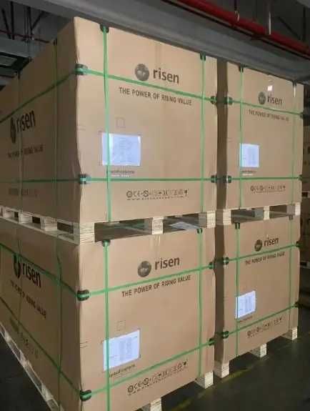Сонячна панель Risen RSM40-8-410M Black Frame