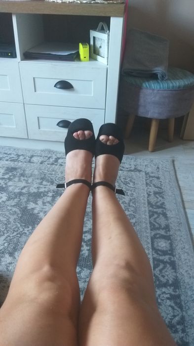 Sandaly  sandałki koturny zamszowe czarne sexy  35