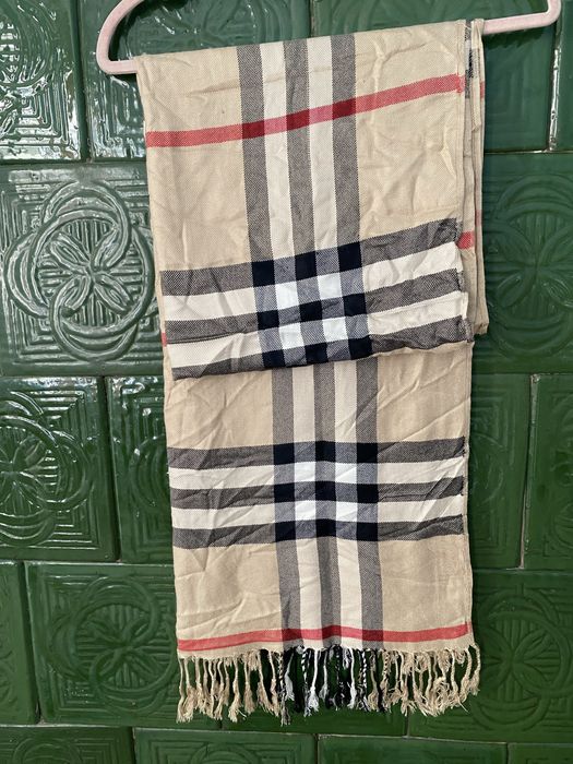 Шарф під Burberry мьякій зручний новий