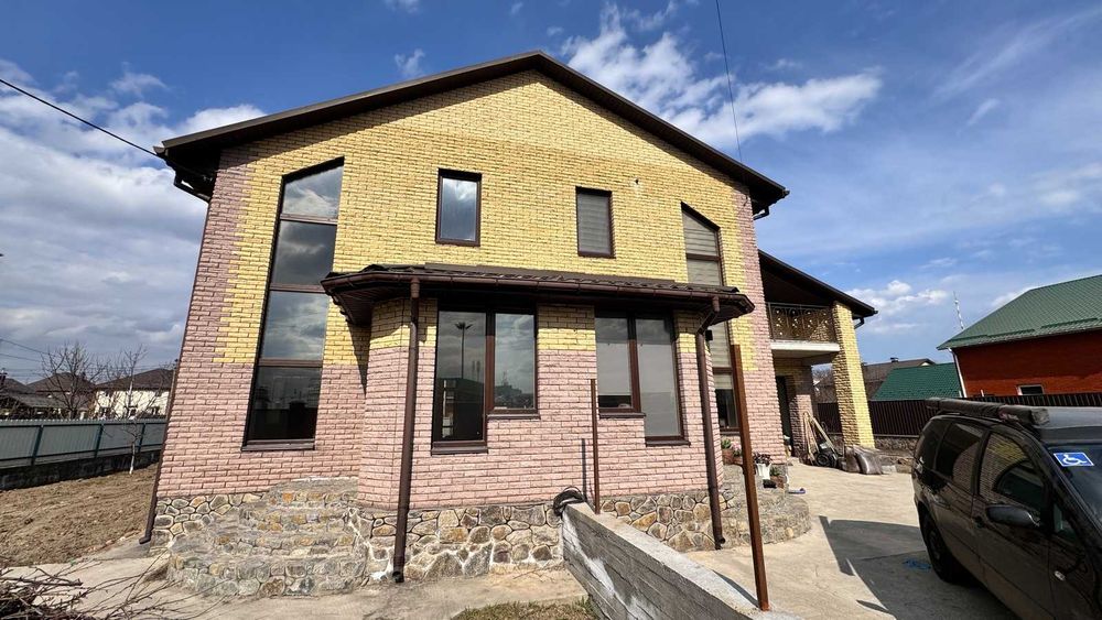 Продається дуплекс в Зарванцях