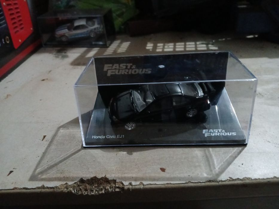 Vendo fast furioses escala1 43