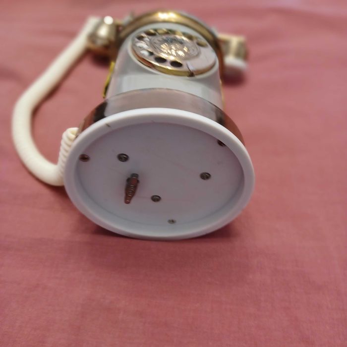 Cigarreira com caixa de musica