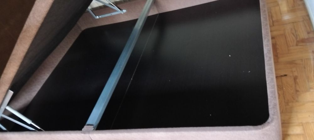 Sommier com arrumação 160X200