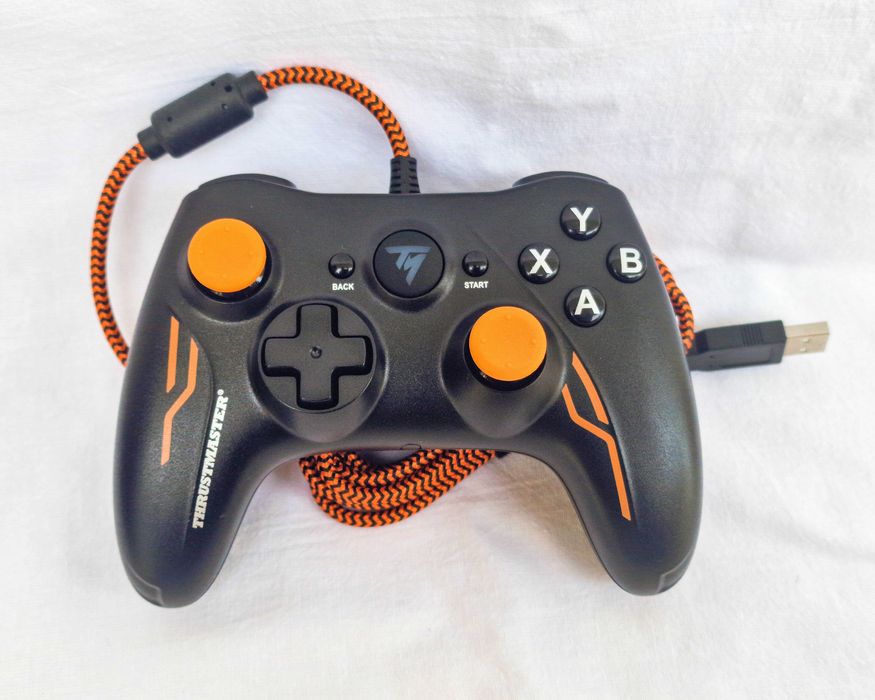 Gamepad Thrustmaster GP XID PRO eSport Edition para PC