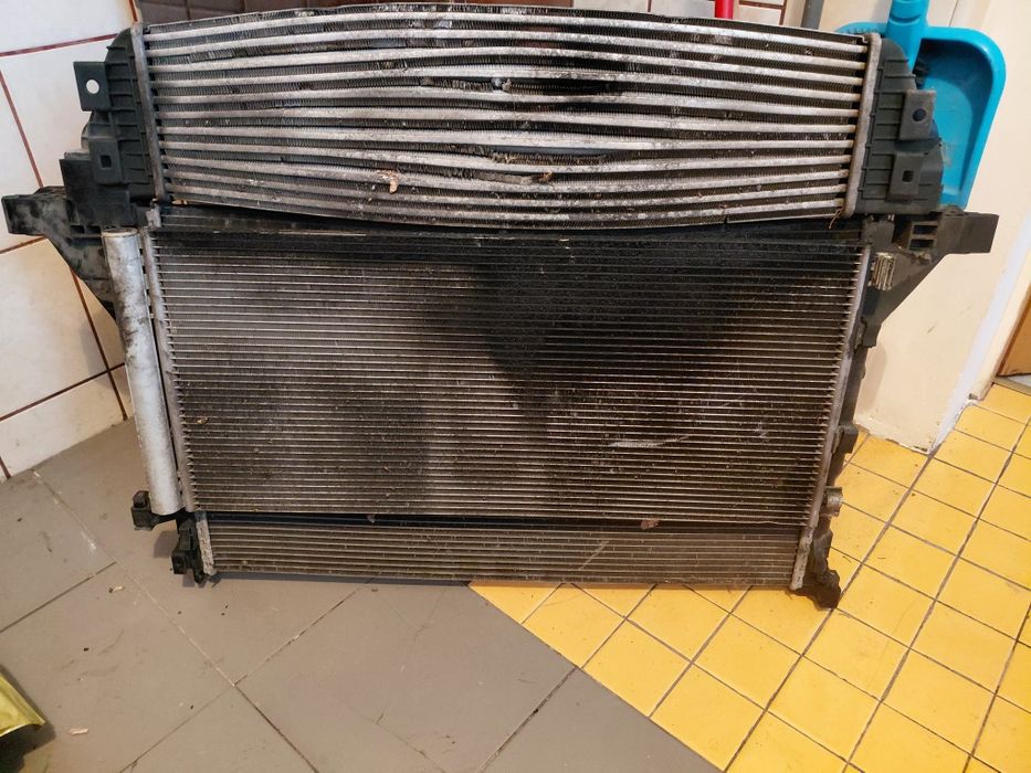 Chłodnica od busa master