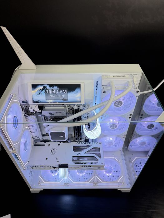 Digital PC Apex Monarch | Ryzen 7 9800X3D + RTX5080