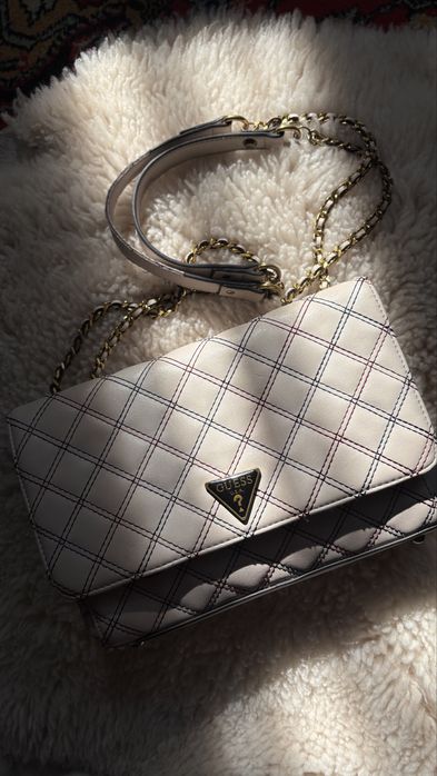 Сумка guess кроссбоди