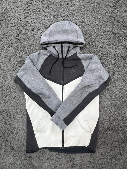 Зіпка nike tech fleece