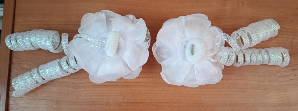 Резинки, банти для волосся.