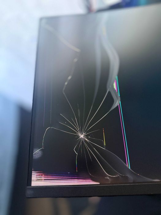 Монітор QUBE Overlord C27F165 27" 165Hz — під ремонт / на запчастини