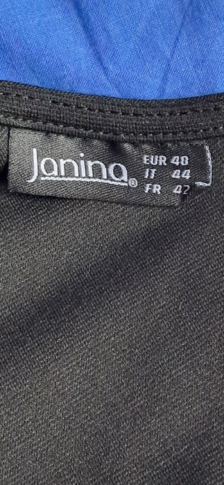 Damska sukienka firmy Janina.