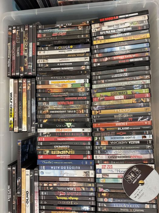 DVD’s de filmes e séries originais