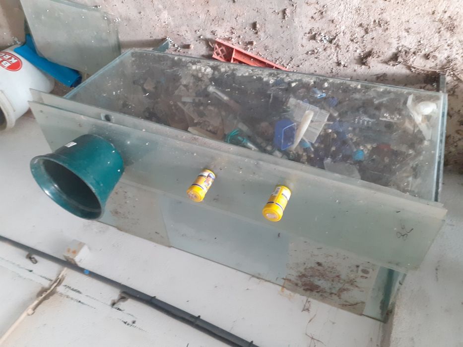 Aquário 1 metro e 20 cm com tampa