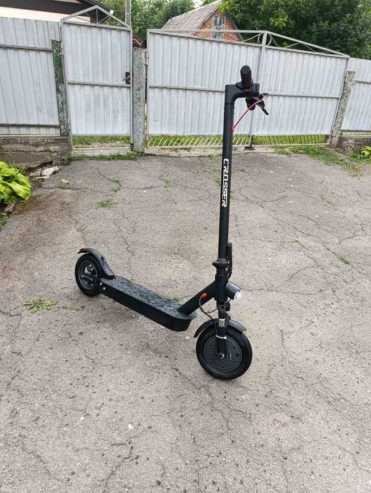 Продається Електросамокат Crosser E9 MAX