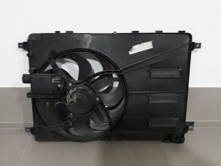 Termoventilador e radiador Volvo V40 2015