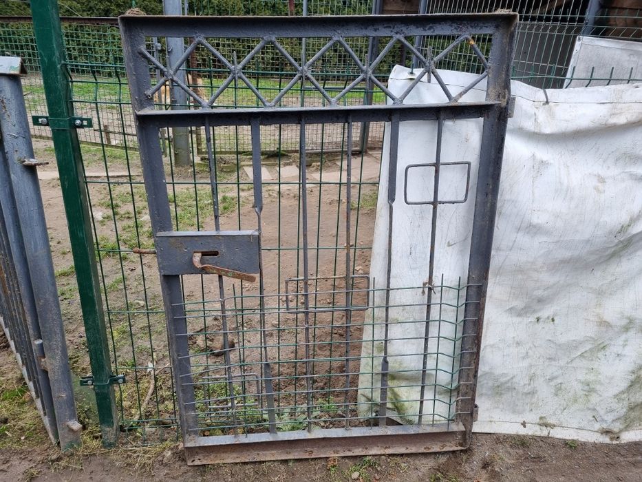 Furtka metalowa solidna