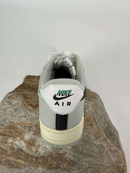 Nike Air Force 1 Low '07 LV8