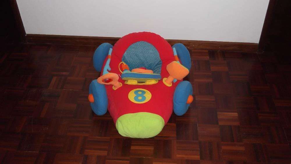 carrinho para bebé muito bonito