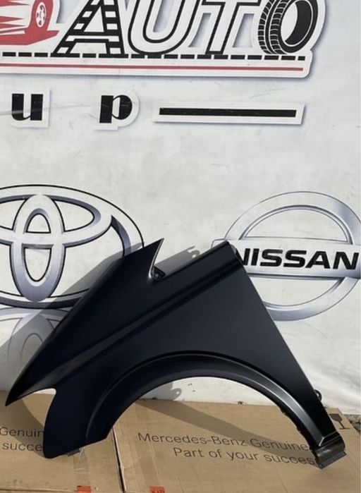 Крило Мерседес Vito Viano 639