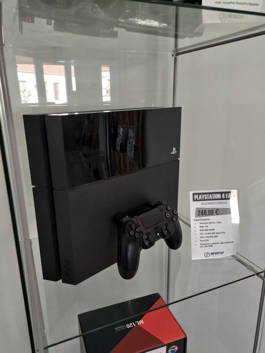 PLAYSTATION 4 FAT 1TB + Controller64309602194818121