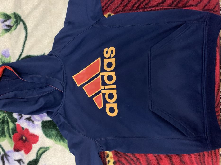 Продам худі adidas оригінал