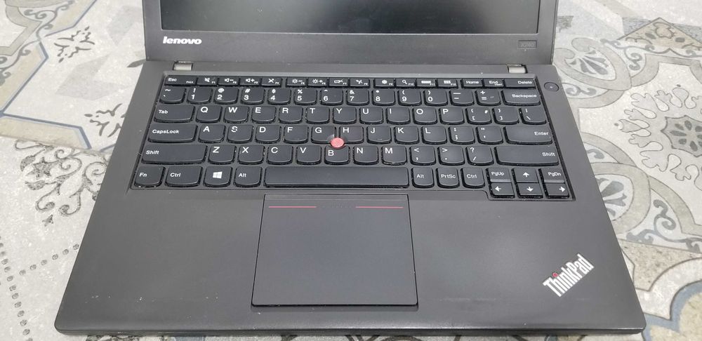 Ноутбук Lenovo ThinkPad X240 i5-4300u Ram 4 GB