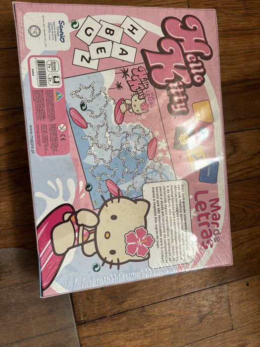 Jogo  mar de letras hello kitty