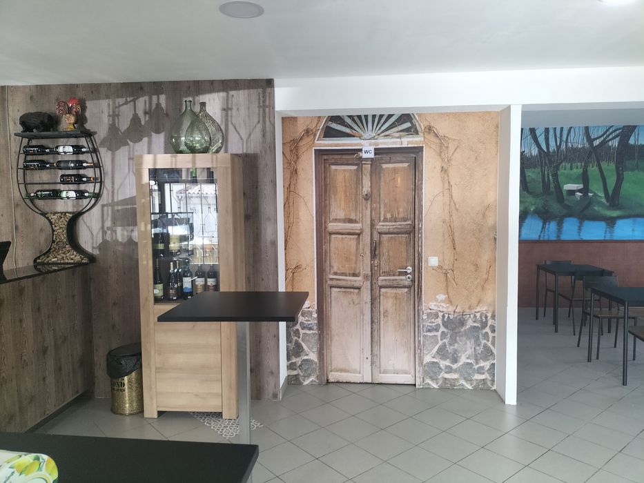 Café equipado para arrendamento
