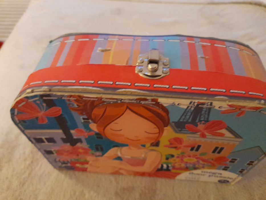 Mega puzzle - Dançarina (3-5 anos) em mala