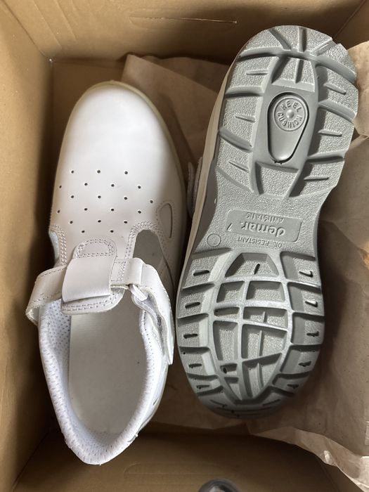 Buty robocze, białe. Pantofel specjalny rozmiar 26,5