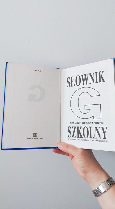 Słownik szkolny terminy geograficzny geograficzny Warszawa 1996