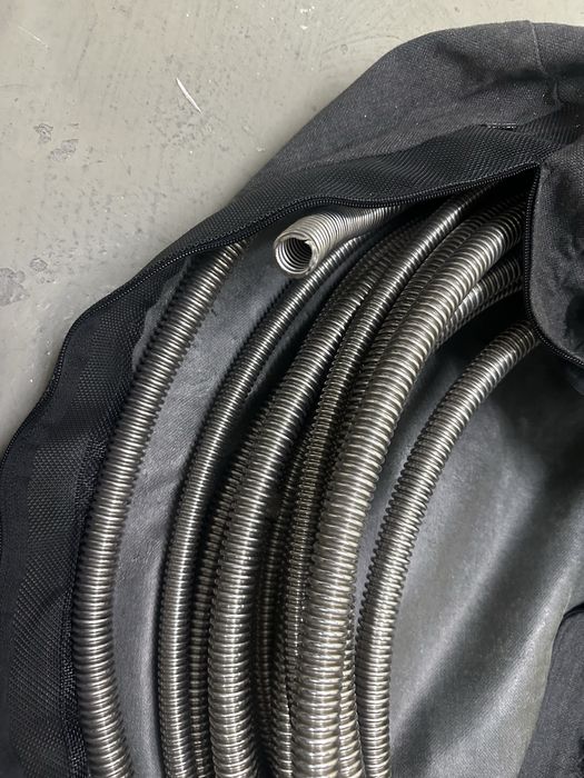 Tubo corrogado em aço inox