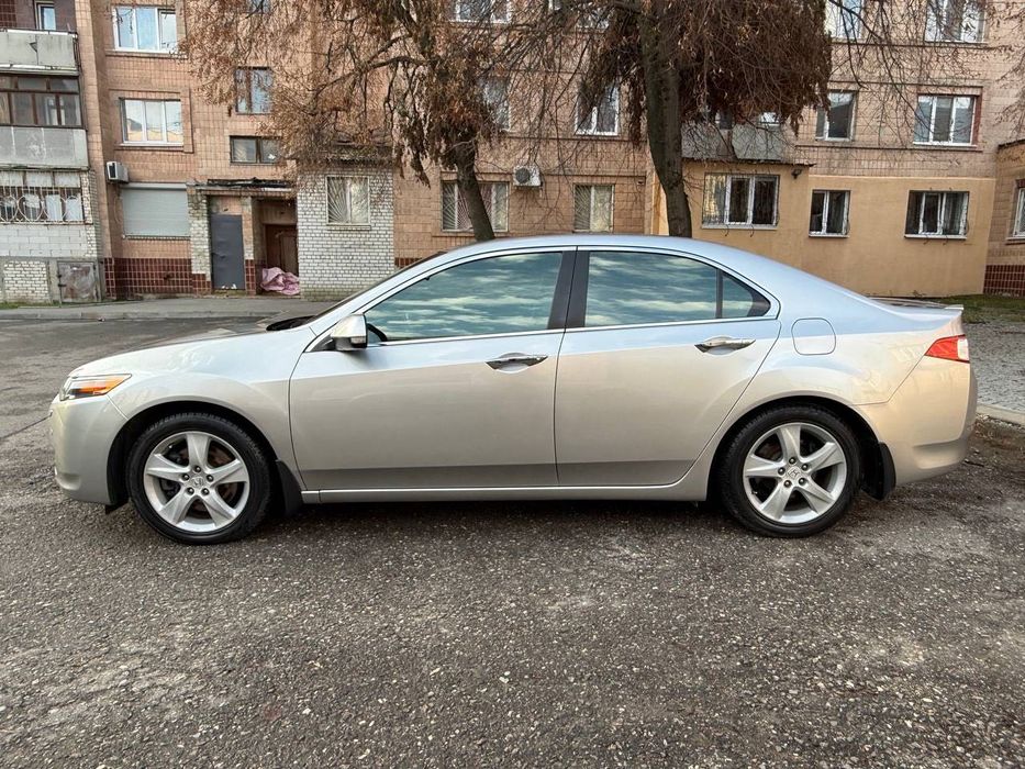 Продам Honda Accord 2008г 47 тыс км автомат