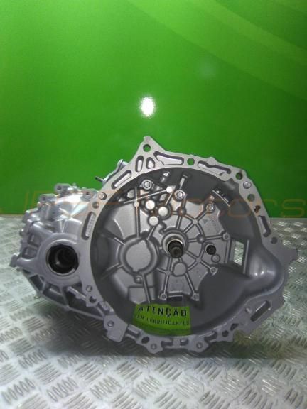 Caixa de Velocidades Toyota Yaris 1.4 D4D P040 - RECONDICIONADA