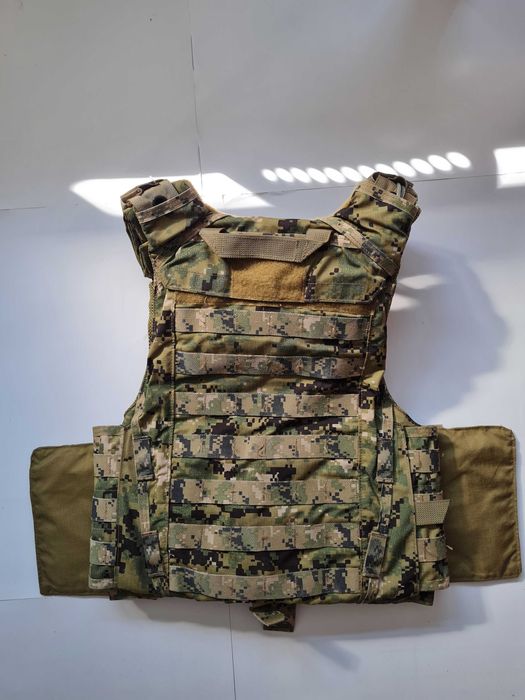 RBAV Kamizelka Plate Carrier AOR2 Nowa Medium Nowa Crye Eagle