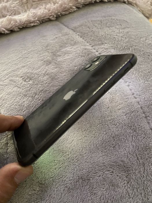 Iphone 11  * / -64751703569666122