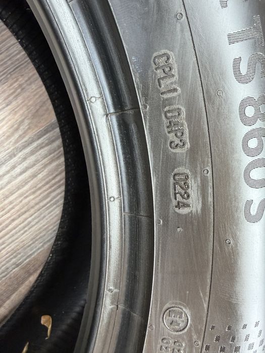Шини Continental 275/50/R21