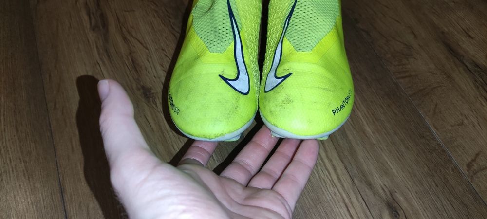 Używane korki Nike PHANTOM VSN ACADEMY DF FG roz. 39 pobranie