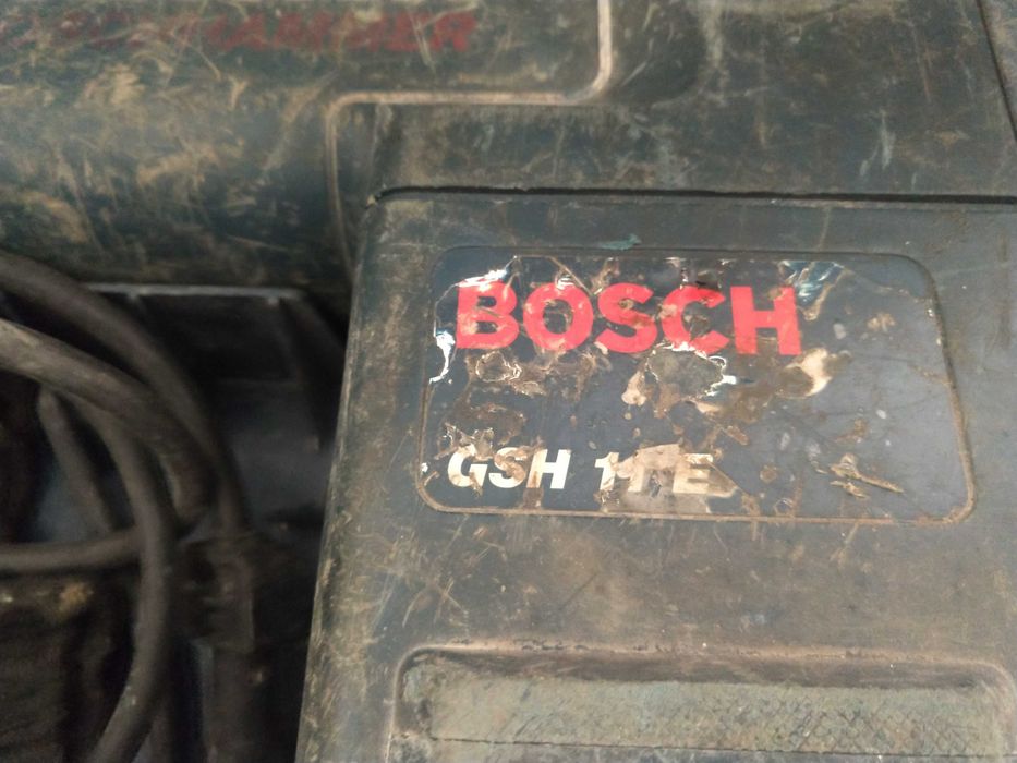 Відбійний молоток BOSCH GSH 11 E