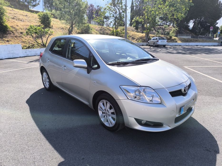 Toyota Auris 1.4 diesel com poucos kms