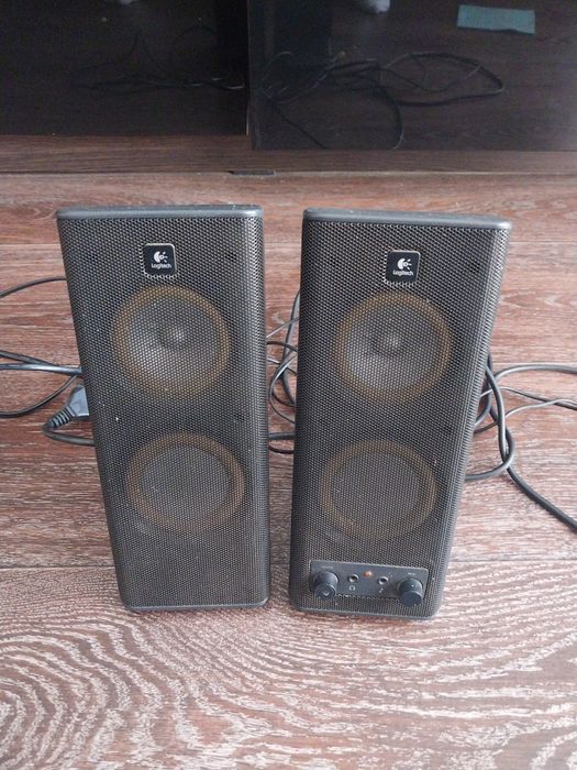 Колонки Logitech X140