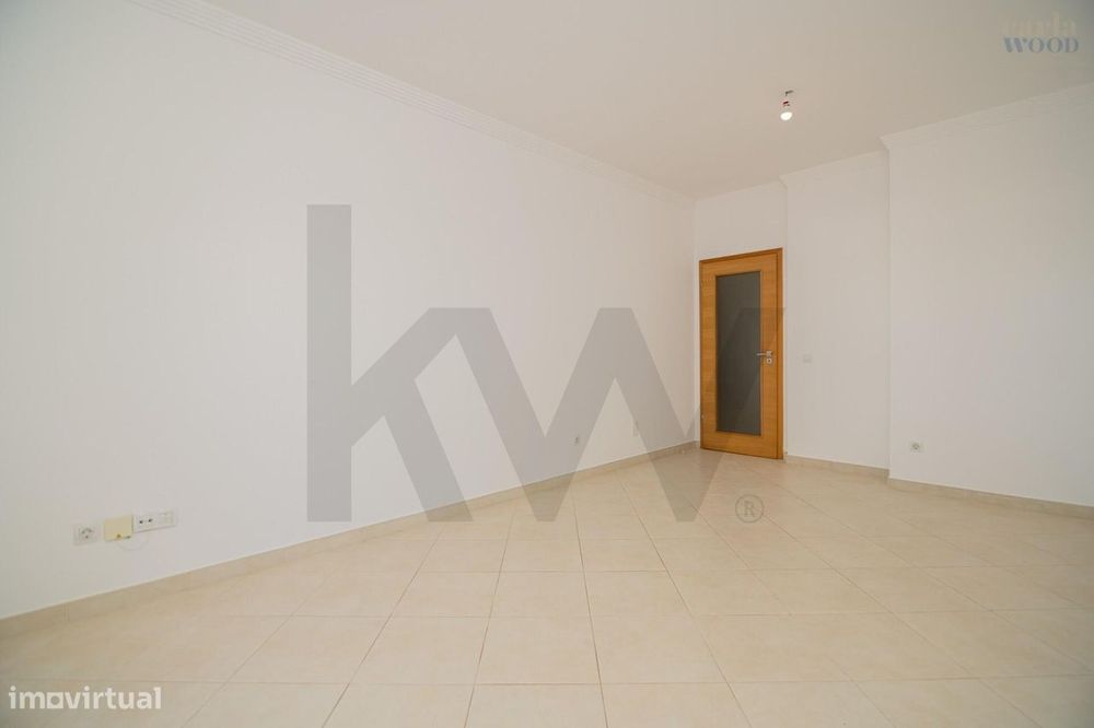 Um fantástico apartamento t2 de rés do chão, com terraço e logradouro