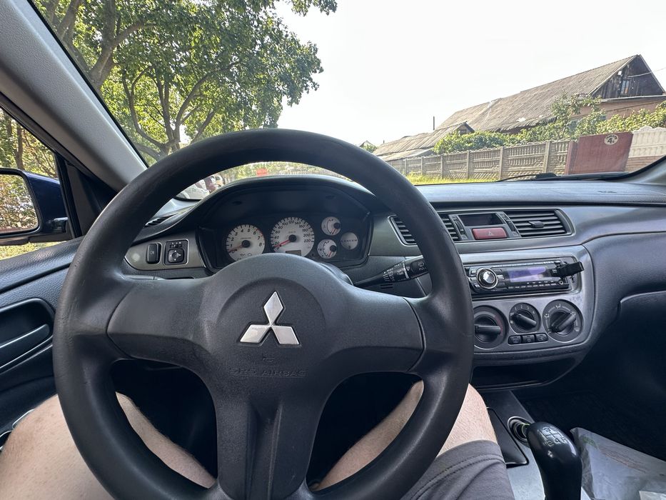 Продам Mitsubishi Lancer 9