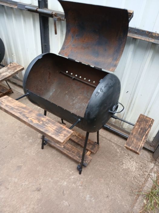ХіТ!! Мангал з кришкою.