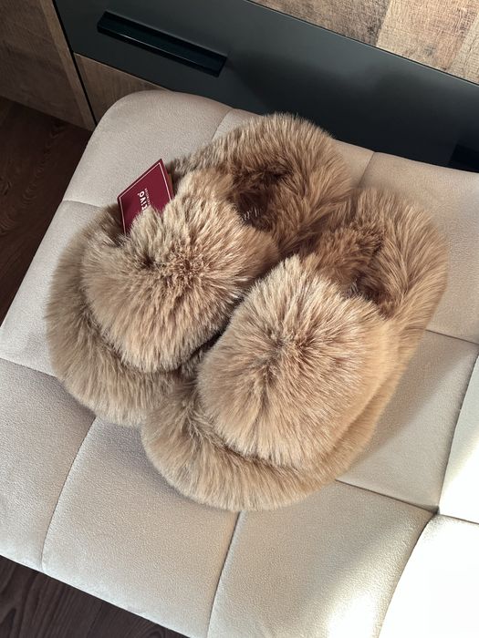 Пухнасті тапочки motivo