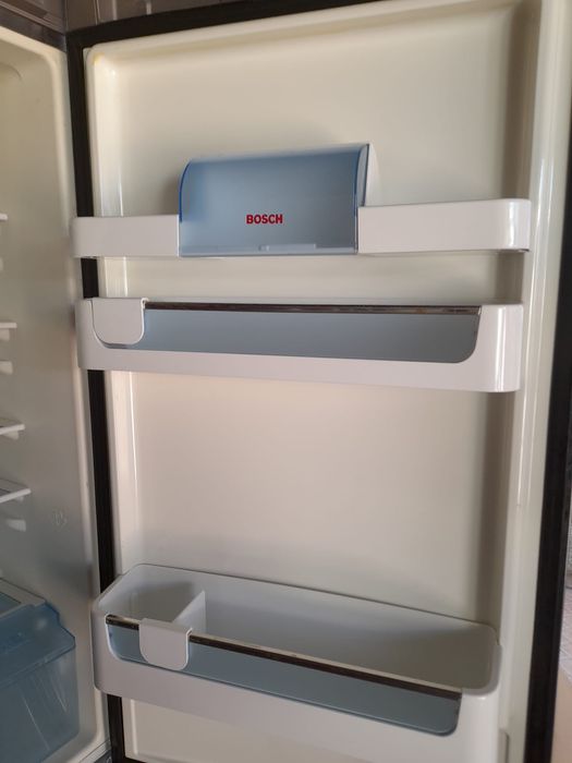 Frigorífico combinado alto