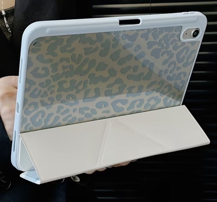 Чехол для Apple iPad 11 (2025) A16