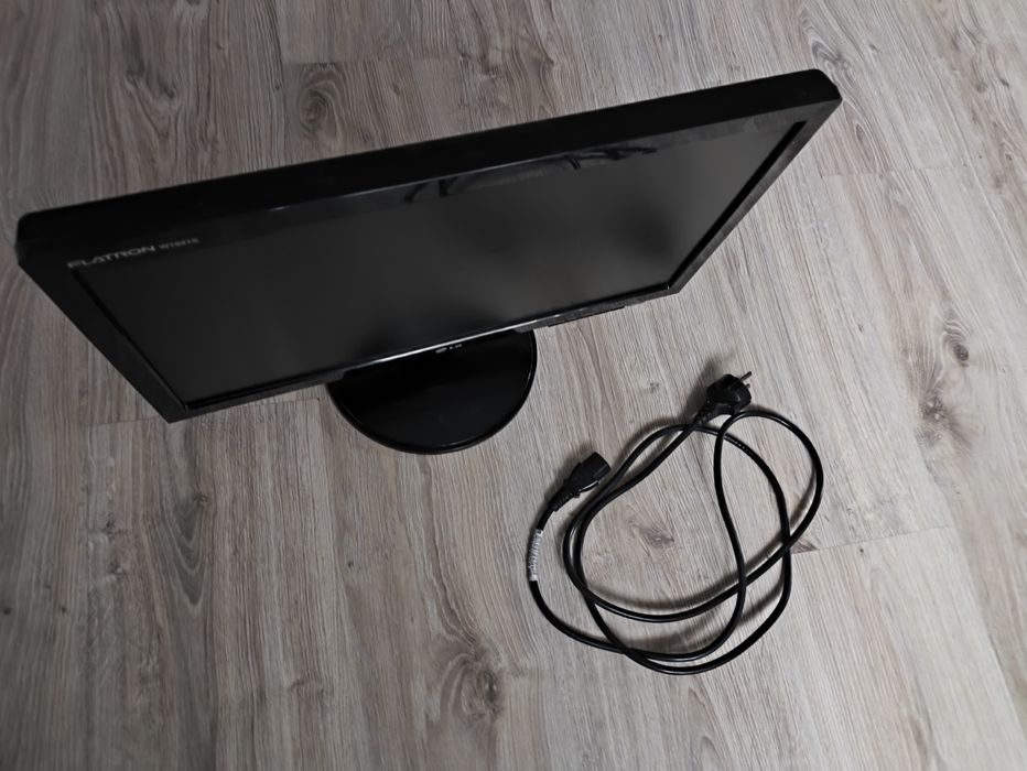 Monitor LG Flatron 1942s