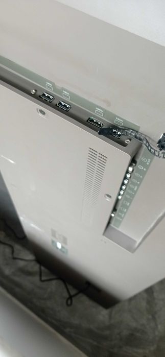 Лед. Телевізор,KIVI 55д.