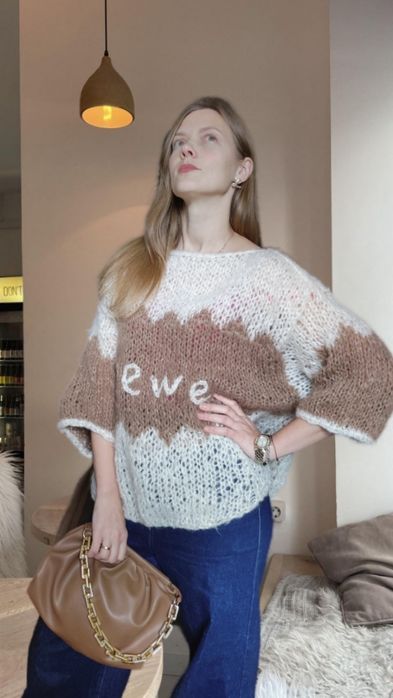 Светр з написом мохер лоеве